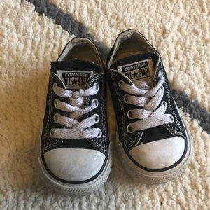Baby converse, size 4